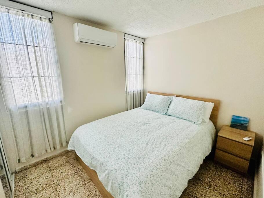 Ocean Breeze Villa Punta Santiago ภายนอก รูปภาพ